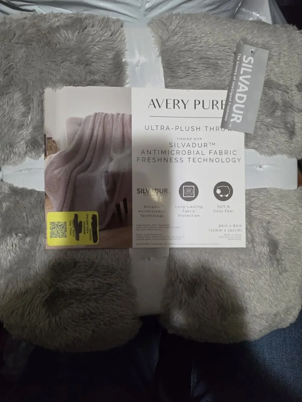 Ultra Plush Throw treated with Silvadur Antimicrobial Fabric 50inx60in NEW gray